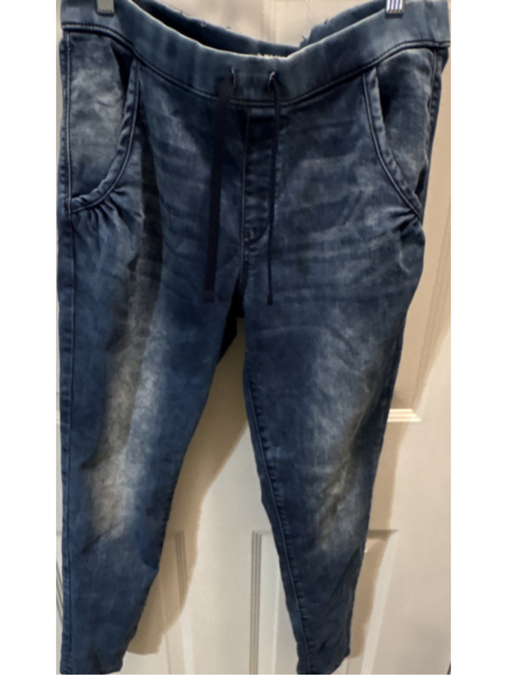 DENIZEN from Levi's Women's Low Rise Jogger Jeans Blue Denim LG Drawstring